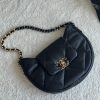 Chanel Bag 𝟮𝟰𝐜𝟭𝟵 Underarm bag features a chubby pumpkin shaped design with a large diamond g w9bhcd9b