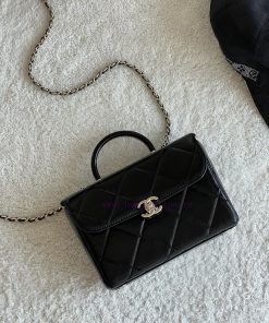 Chanel Bag Autumn and winter are eye-catchingIn this season, of course, it is worth mentioni fskuv8z1