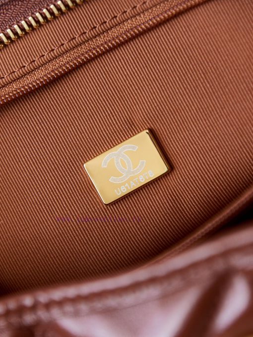 Chanel Bag 24A Advanced Handicraft Workshop Series HoboOil wax lambskin, large vintage distr 219sp3lx - Image 10