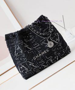 Chanel Bag 24A denim embroidered letters with a vintage feel. The 22 bags of denim have been indya1vk