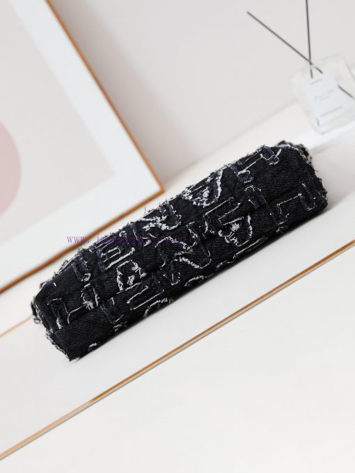 Chanel Bag 24A denim embroidered letters with a vintage feel. The 22 bags of denim have been indya1vk - Image 7