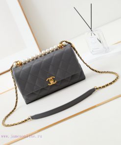Chanel Bag 24A season pearl bag in Paris, hot and steaming, latest season pearl bag heartThe s7zxspe0