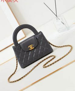 Chanel Bag 23K Kelly Handle PackFashion is a cycle, and the popular vintage Kelly has been r cqrsxdlo