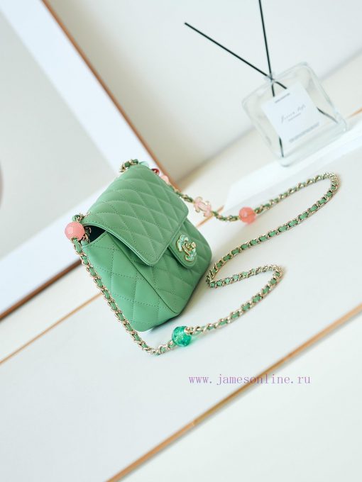 Chanel Bag The 23p enamel button love square fat man is wonderful. This is a soft and delica y4064bfq - Image 6