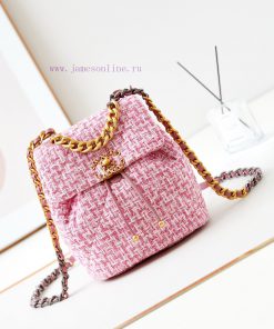 Chanel Bag 24C 19bag backpack is the first release on the entire network24C launches the cla k6czmatl