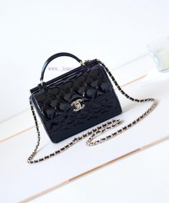 Chanel Bag The new 23K box bag needs to be included sooner or laterUnable to carry it, I sti hd0xhx74