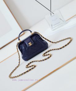 Chanel Bag The 24A Handmade Visit Series Doctor's Bag is a super beautiful physical product z955e23a