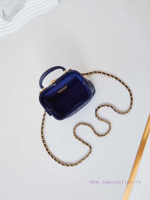 Chanel Bag The 24A Handmade Visit Series Doctor's Bag is a super beautiful physical product z955e23a - Image 9