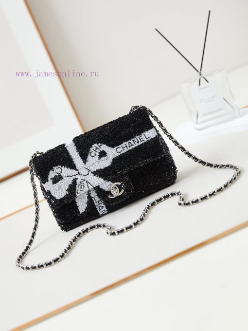 Chanel Bag I really like the black and white sequin CF sequin on the 24B bow tieMore durable 4u4477c2
