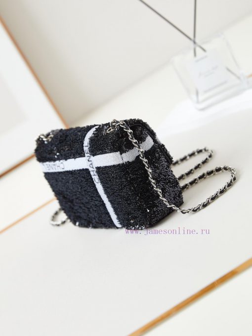 Chanel Bag I really like the black and white sequin CF sequin on the 24B bow tieMore durable 4u4477c2 - Image 5