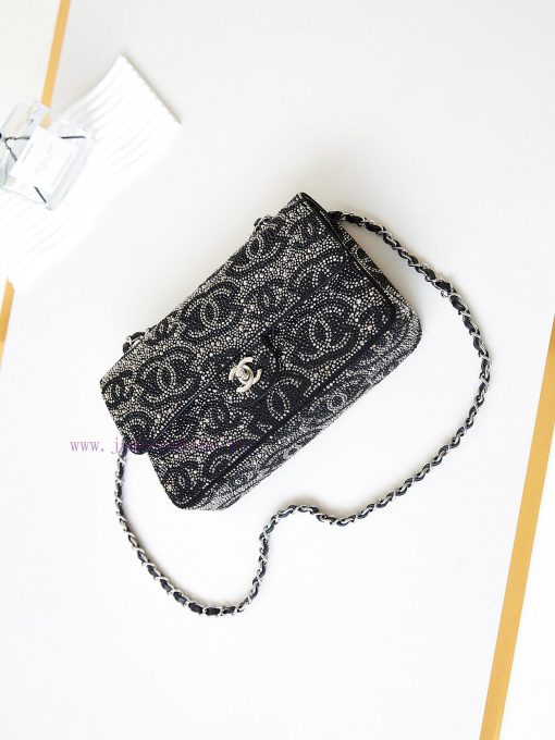Chanel Bag The 31bag nano launched by 24C [color] is super popular [happy] and the actual pr j1qrjizr - Image 7