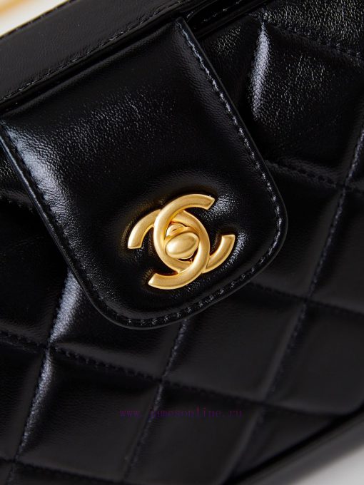 Chanel Bag The 24A Handmade Visit Series Doctor's Bag is a super beautiful physical product gpovuuk4 - Image 3