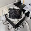 Chanel Bag Chanel 24s Shell Bag A4000 Small and exquisite shell bag is like a sweet treasure t9vboqgb