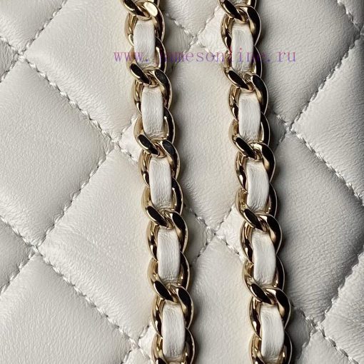 Chanel Bag Sheepskin: Chanel 24s Shell Bag A4000 Small and beautiful shell bag is like a swe khbx3ufc - Image 5