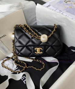 Chanel Bag Chanel 24S Pearl Mini CF AS4868Pearls paired with gold chain bars complement each 8s5l62iv