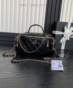Chanel Bag Chanel 24K Bowling AS5222 Camera Bag, I love it! The lambskin paired with gold me szkpwkwn