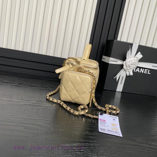 Chanel Bag Chanel 24K Bowling AS5222 Camera Bag, I love it! The lambskin paired with gold me nyei6nxm - Image 6