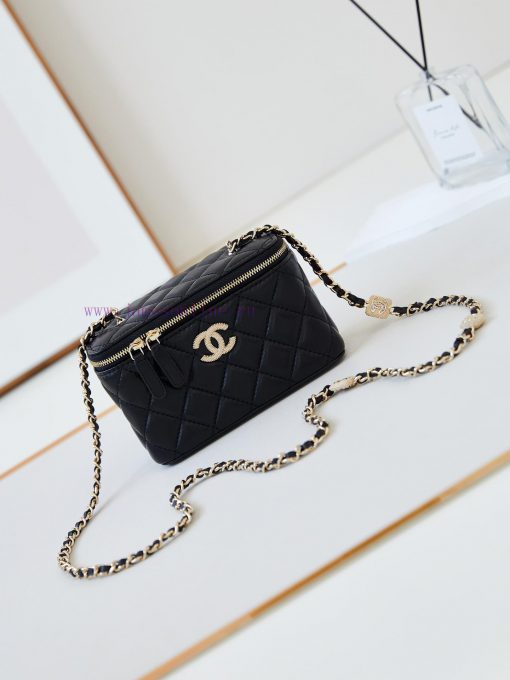 Chanel Bag 24K relief box bag water diamond ️️ Different happy classic styles have been rele us109det - Image 2