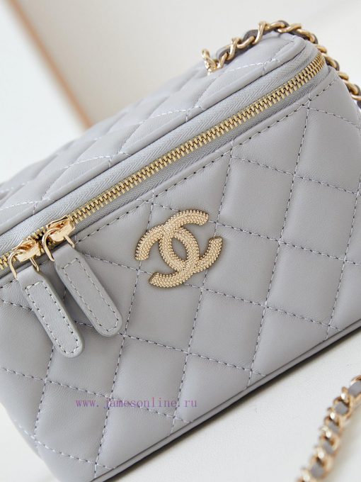 Chanel Bag 24K relief box bag water diamond ️️ Different happy classic styles have been rele 7iisvytg - Image 3