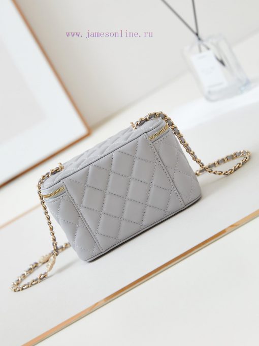 Chanel Bag 24K relief box bag water diamond ️️ Different happy classic styles have been rele 7iisvytg - Image 6
