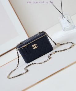 Chanel Bag 24K relief box bag water diamond ️️ Different happy classic styles have been rele eevgyv7j