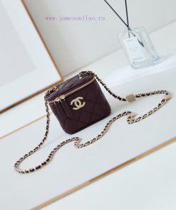 Chanel Bag 24K relief box bag water diamond ️️ Different happy classic styles have been rele st1sa557