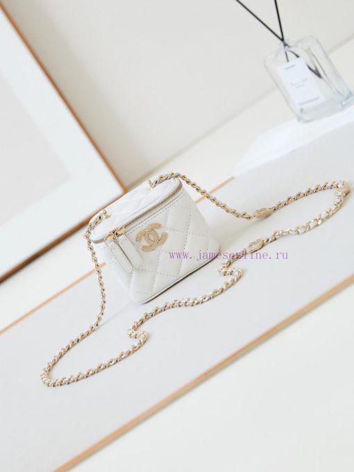 Chanel Bag 24K relief box bag water diamond ️️ Different happy classic styles have been rele vlu1hjg0