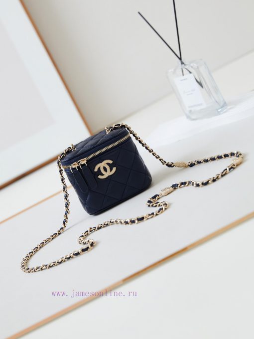 Chanel Bag 24K relief box bag water diamond ️️ Different happy classic styles have been rele ovetgzoo