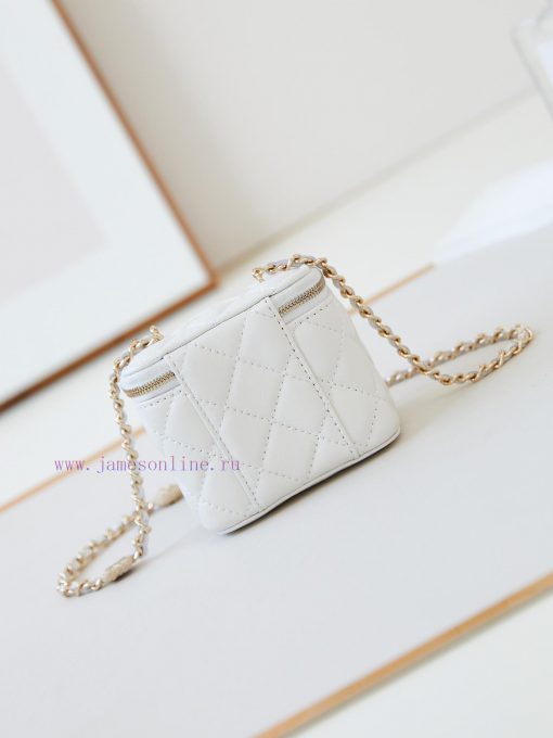 Chanel Bag 24K relief box bag water diamond ️️ Different happy classic styles have been rele vlu1hjg0 - Image 6