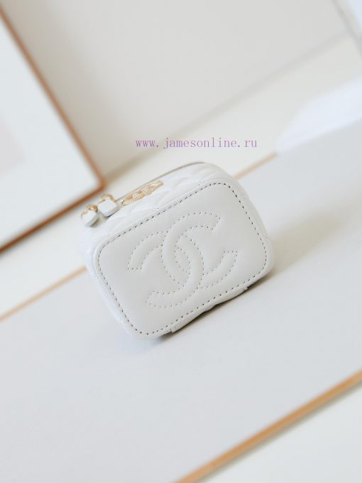 Chanel Bag 24K relief box bag water diamond ️️ Different happy classic styles have been rele vlu1hjg0 - Image 7
