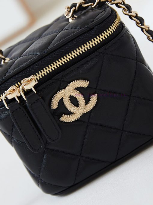Chanel Bag 24K relief box bag water diamond ️️ Different happy classic styles have been rele lfayfs9s - Image 3