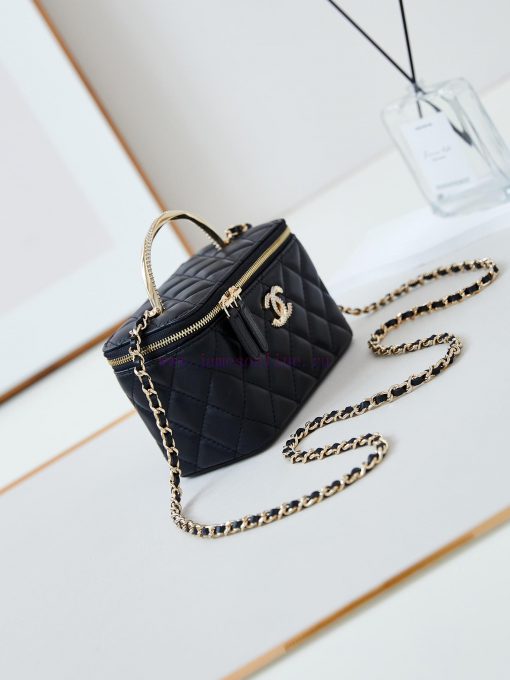 Chanel Bag 24K Limited Edition Diamond Handle Long Box Bag Makeup Slant Cross Bag with Diamo wxnopa3p - Image 5
