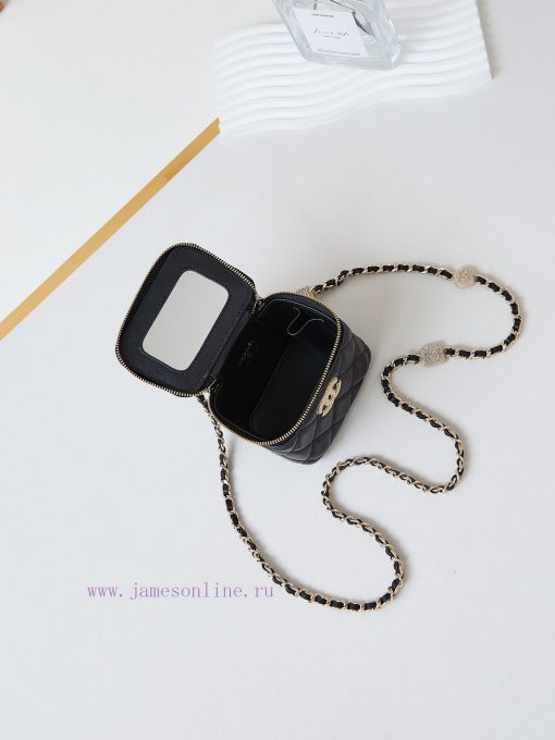 Chanel Bag 24K relief box bag water diamond ️️ Different happy classic styles have been rele lfayfs9s - Image 9