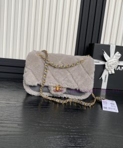 Chanel Bag 24k Teddy Lamb Hair Cute Value Full Score Fury Soft Glutinous Melad Color Bag is ysr5yblj