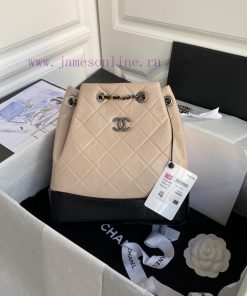Chanel Bag CHANEL's new limited edition 94485 gold and silver chain retro backpack, the popu orlehe0r