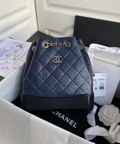 Chanel Bag CHANEL's new limited edition 94485 gold and silver chain retro backpack, the popu pcmtgmkh