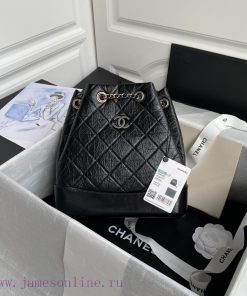 Chanel Bag CHANEL's new limited edition 94485 gold and silver chain retro backpack, the popu 3ekm9ucj