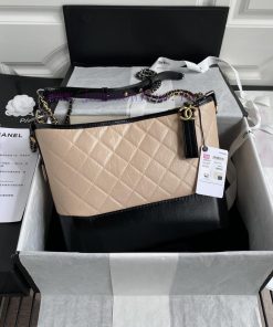 Chanel Bag Chanel Gabrielle's innovation never disappoints, blending strength and elegant de r8p16eu8