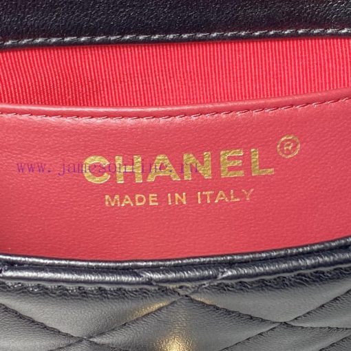 Chanel Bag Chanel 24A Classic Pop up Cap Bag AS4972 Full of LuxurySheepskin material is soft is1jhudb - Image 10