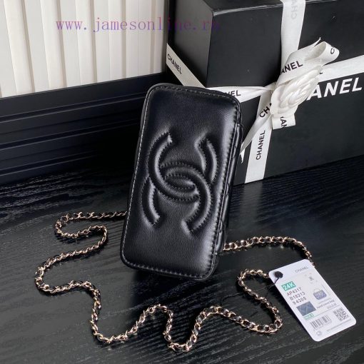 Chanel Bag  Chanel 🧩 The 24k rhinestone handle makeup bag A4317 is really beautiful. I fell uxck7kv3 - Image 8