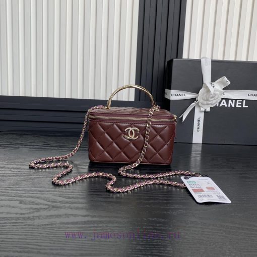 Chanel Bag  Chanel 🧩 The 24k rhinestone handle makeup bag A4317 is really beautiful. I fell j7c54ddf - Image 2