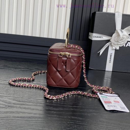 Chanel Bag  Chanel 🧩 The 24k rhinestone handle makeup bag A4317 is really beautiful. I fell j7c54ddf - Image 7