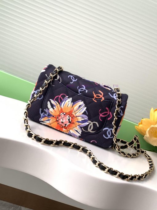 Chanel Bag 24S Camellia Anguilla CF looks more and more exquisite. WowThe unique camellia pr g6pdi382 - Image 4