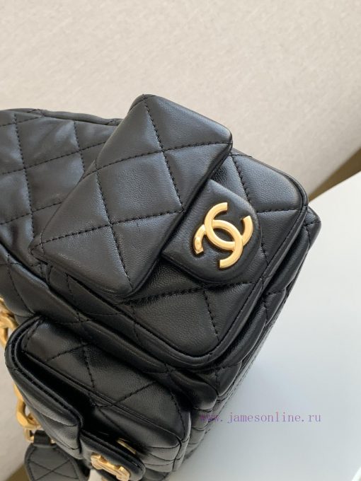Chanel Bag The 25C popular black polished sheepskin bag is surprisingly lightweight and beau nbbw7udy - Image 8