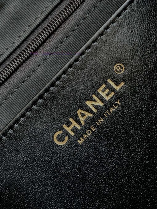 Chanel Bag The 25C popular black polished sheepskin bag is surprisingly lightweight and beau mtspe1hz - Image 10