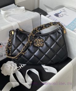 Chanel Bag   ⏺ 23khobo armpit bag in stock is so cool! AS4422 classic 19 button addition is ssq7tzna