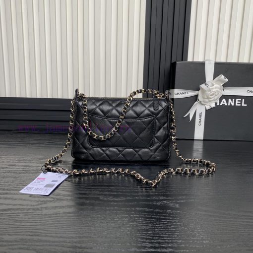 Chanel Bag The Chanel 25C camera bag A4348 has a perfect sense of luxury and is worth recomm 2sbdj74l - Image 3