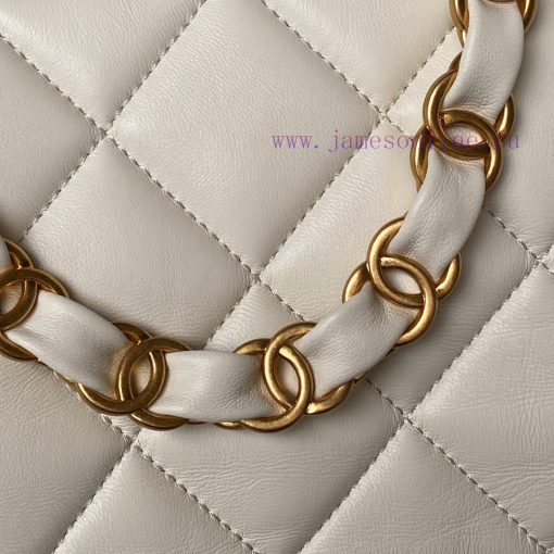 Chanel Bag The Chanel 24P Hobo Bag model AS4777 is very lightweight and has a large capacity 1bnjd02d - Image 5