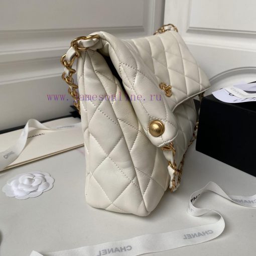 Chanel Bag The Chanel 24P Hobo Bag model AS4777 is very lightweight and has a large capacity 1bnjd02d - Image 7