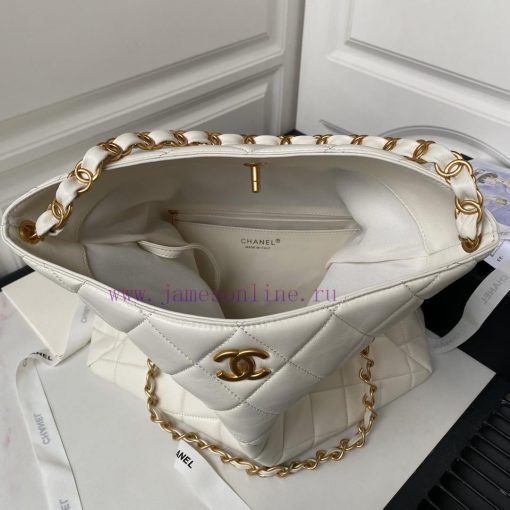 Chanel Bag The Chanel 24P Hobo Bag model AS4777 is very lightweight and has a large capacity 1bnjd02d - Image 8